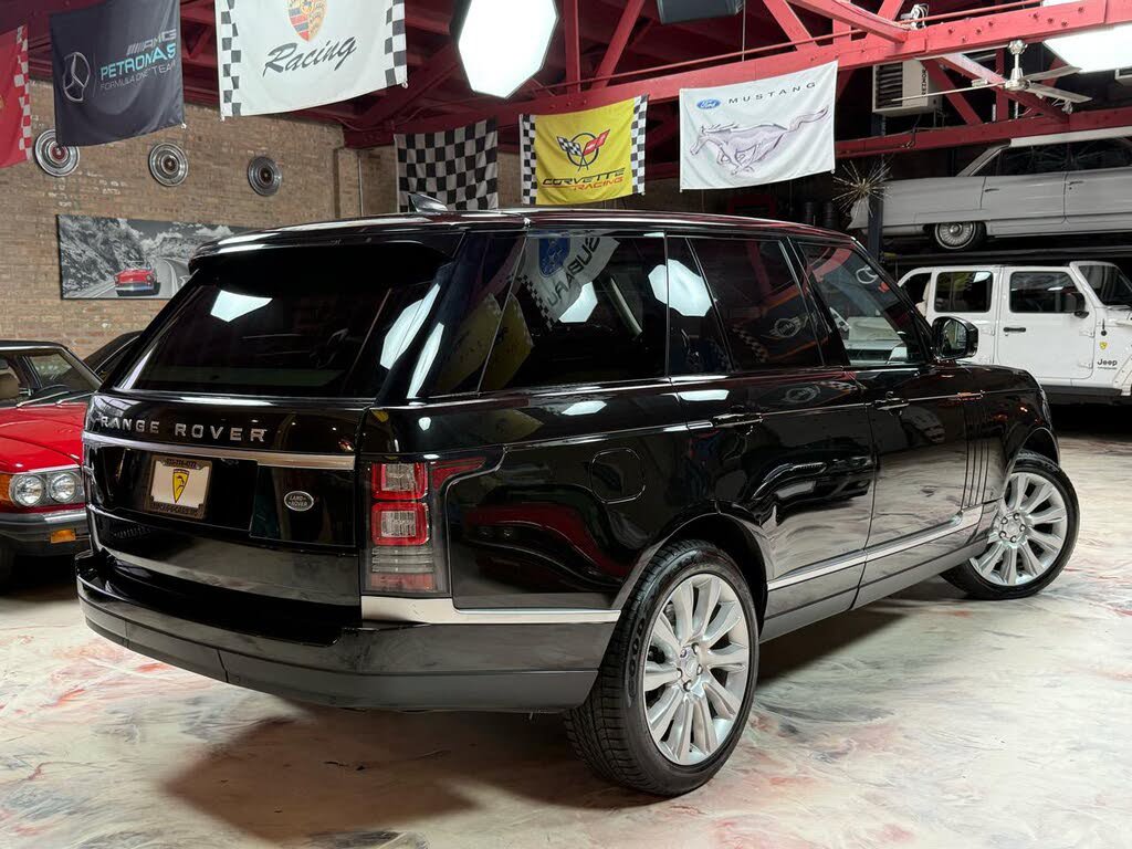 Used 2017 Land Rover Range Rover Supercharged AWD/4WD image 4