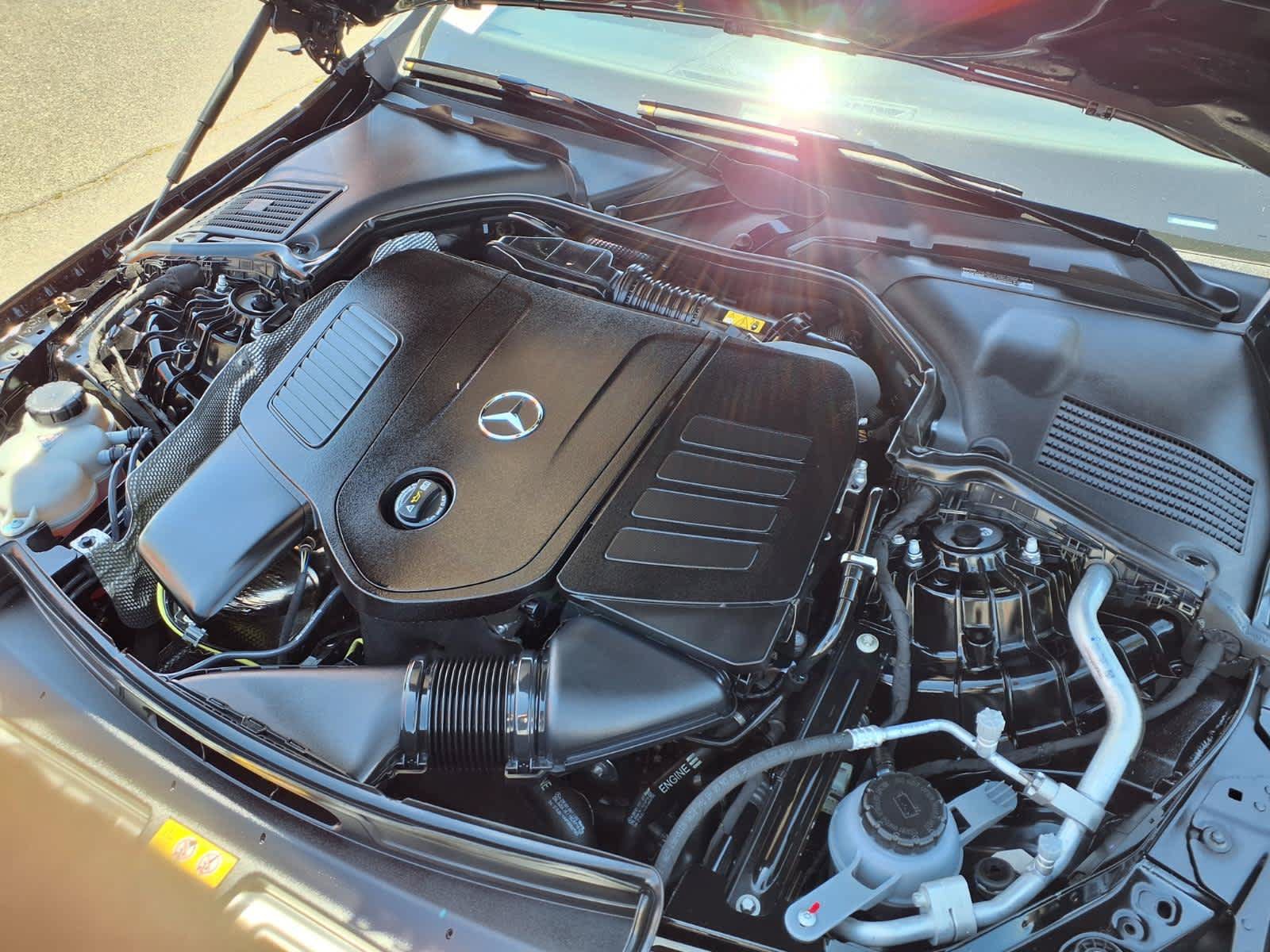 Used 2025 Mercedes-Benz C 300 4MATIC Sedan image 10
