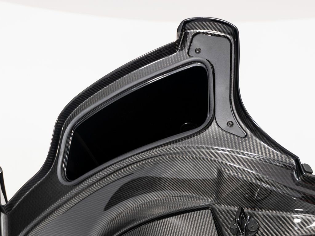 Used 2015 McLaren P1 image 11