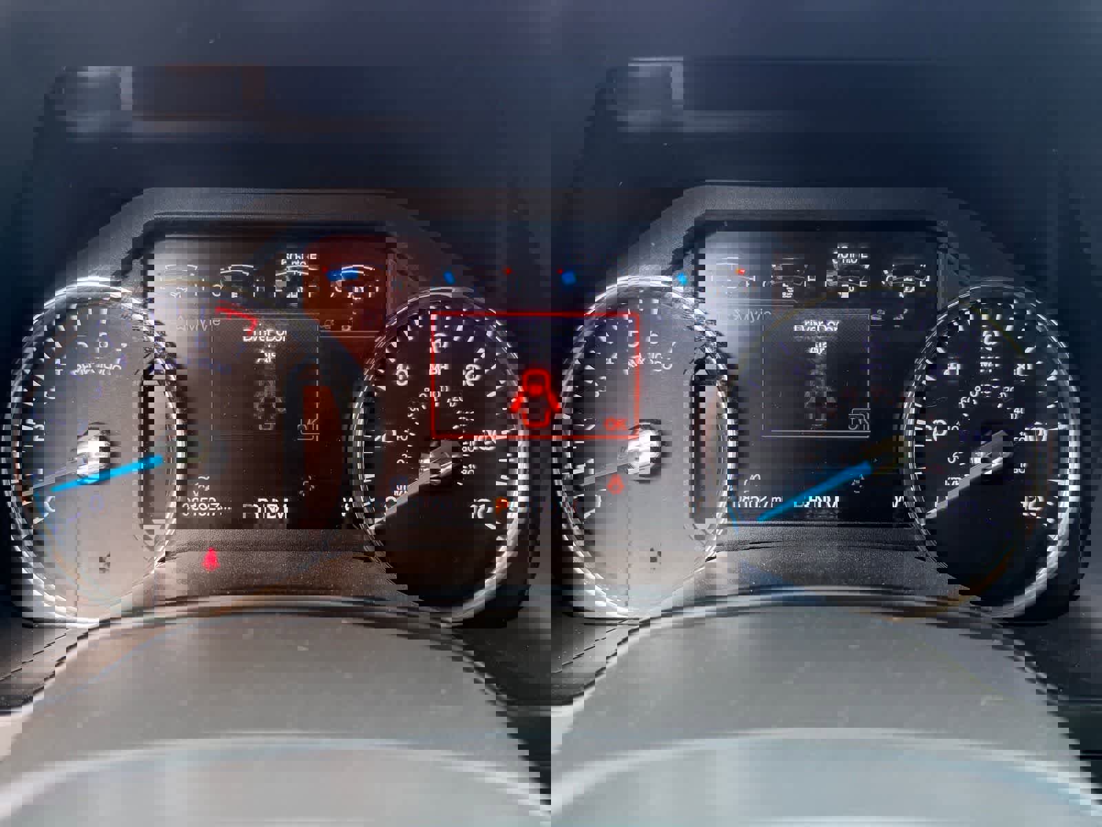 Used 2019 Ford Expedition Limited w/ Equipment Group 302A RWD image 19