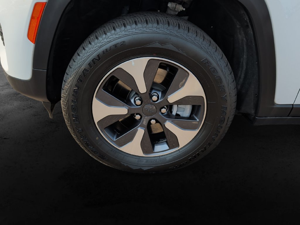 Used 2024 Jeep Grand Cherokee Limited 4xe AWD/4WD image 9