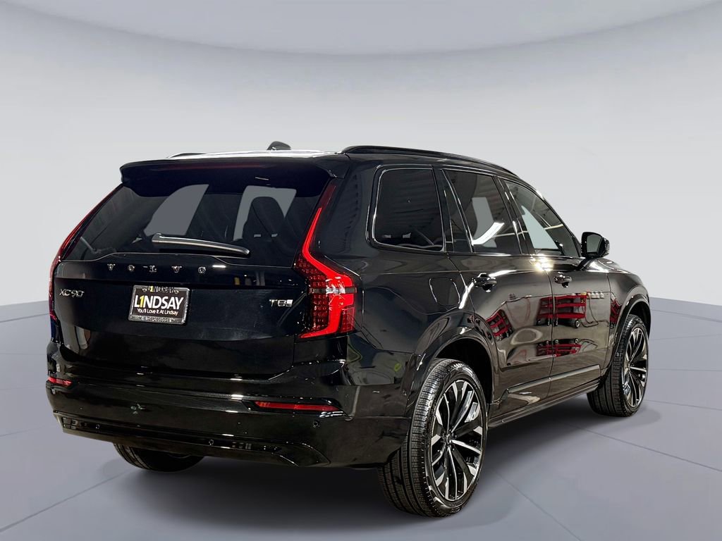 Used 2026 Volvo XC90 T8 Ultra w/ Protection Package AWD/4WD image 10