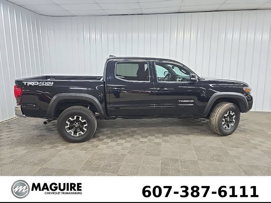 Used 2019 Toyota Tacoma TRD Off-Road AWD/4WD image 2