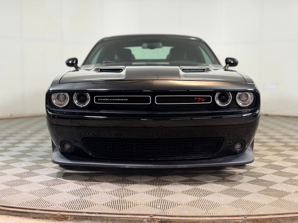 Used 2018 Dodge Challenger R/T Scat Pack w/ Leather Interior Group image 9