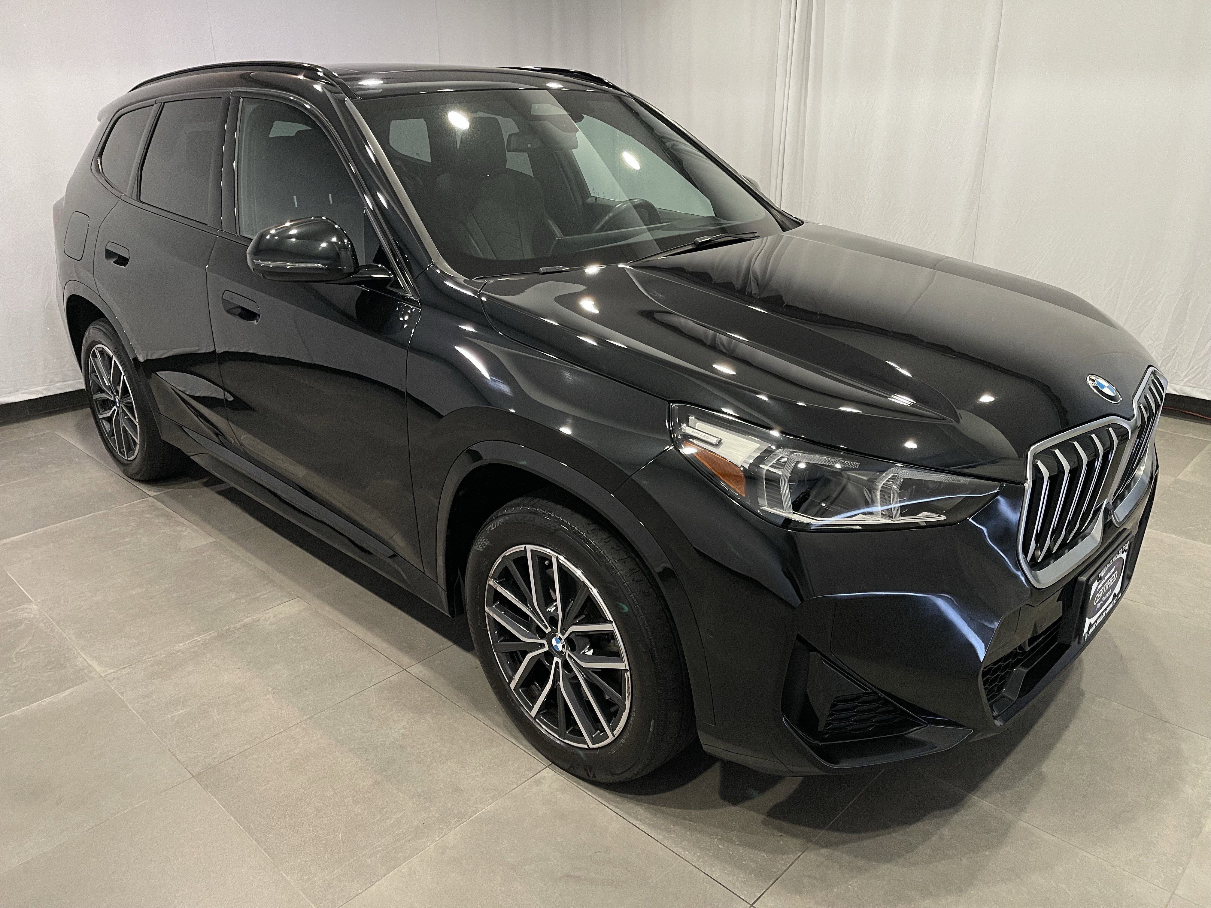 Certified 2023 BMW X1 xDrive28i w/ Premium Package AWD/4WD image 3