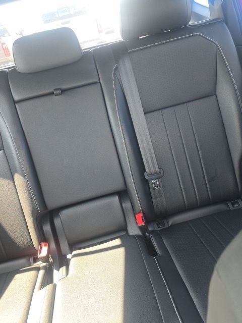 Used 2024 Volkswagen Tiguan SE R-Line FWD image 14