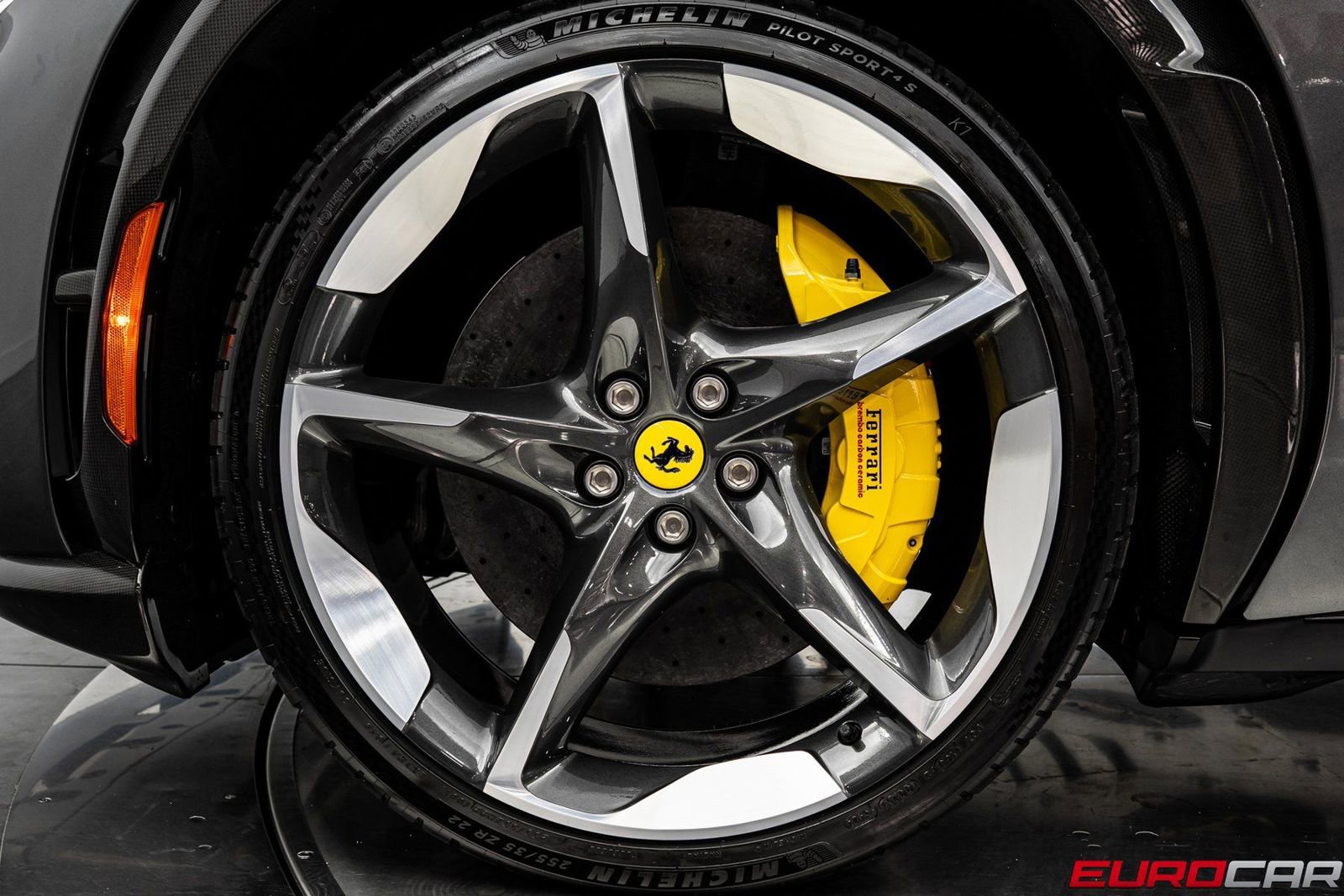 Used 2025 Ferrari Purosangue AWD/4WD image 28
