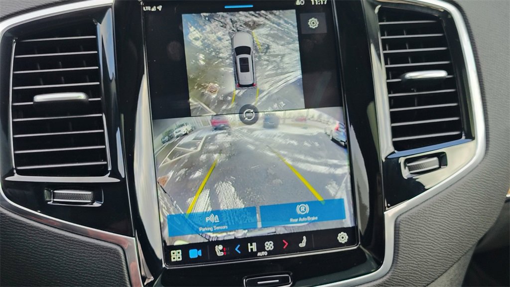 Certified 2024 Volvo XC90 B6 Plus w/ Protection Package Premier image 21