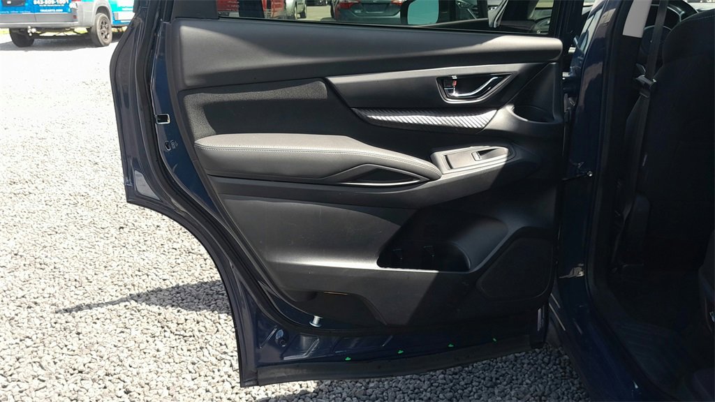 Used 2023 Subaru Ascent Premium w/ Convenience Package image 29