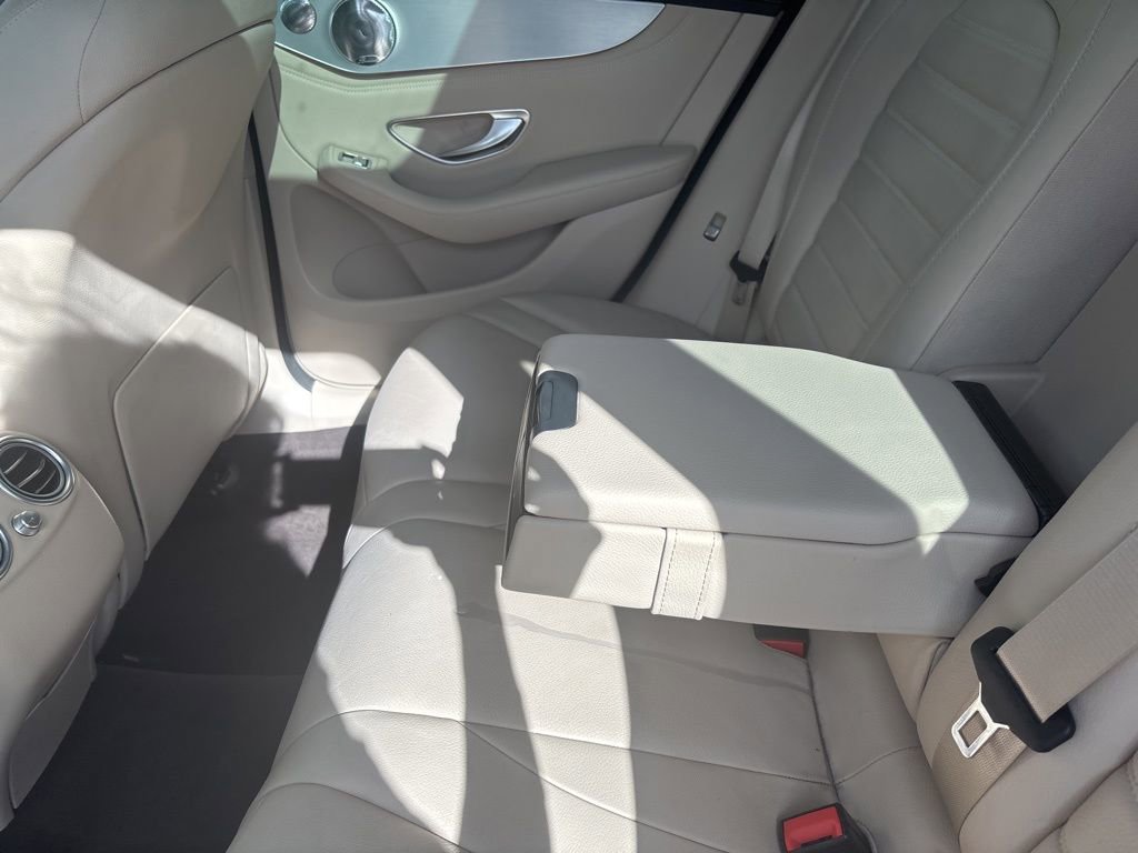 Used 2018 Mercedes-Benz GLC 43 AMG 4MATIC image 22