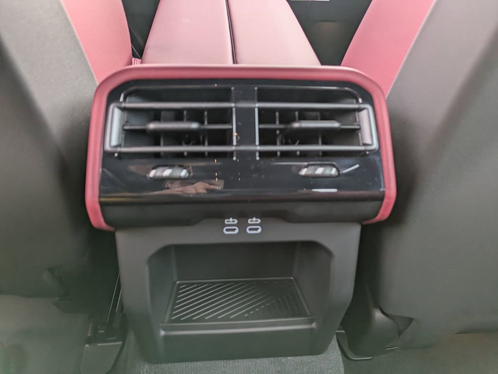 New 2026 BMW 530i xDrive image 31