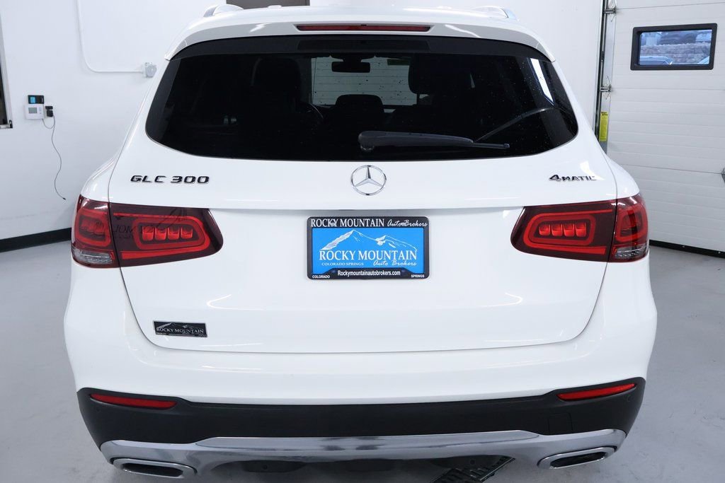 Used 2021 Mercedes-Benz GLC 300 4MATIC image 6