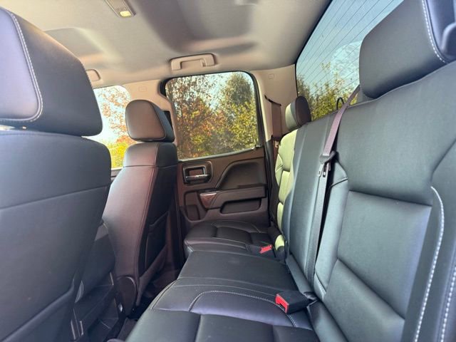 Used 2018 GMC Sierra 2500 SLT w/ Suspension Package, Off-Road image 17