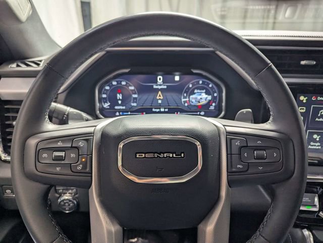 Used 2023 GMC Sierra 1500 Denali w/ Technology Package AWD/4WD image 20