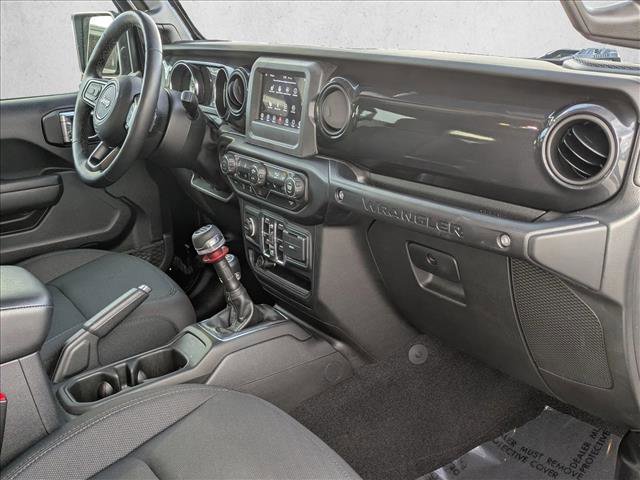 Used 2023 Jeep Wrangler Unlimited Sport AWD/4WD image 21