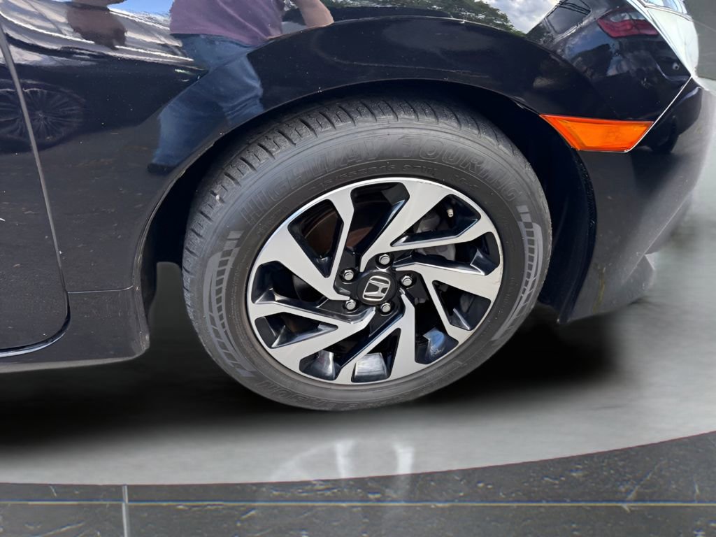 Used 2018 Honda Civic LX image 10