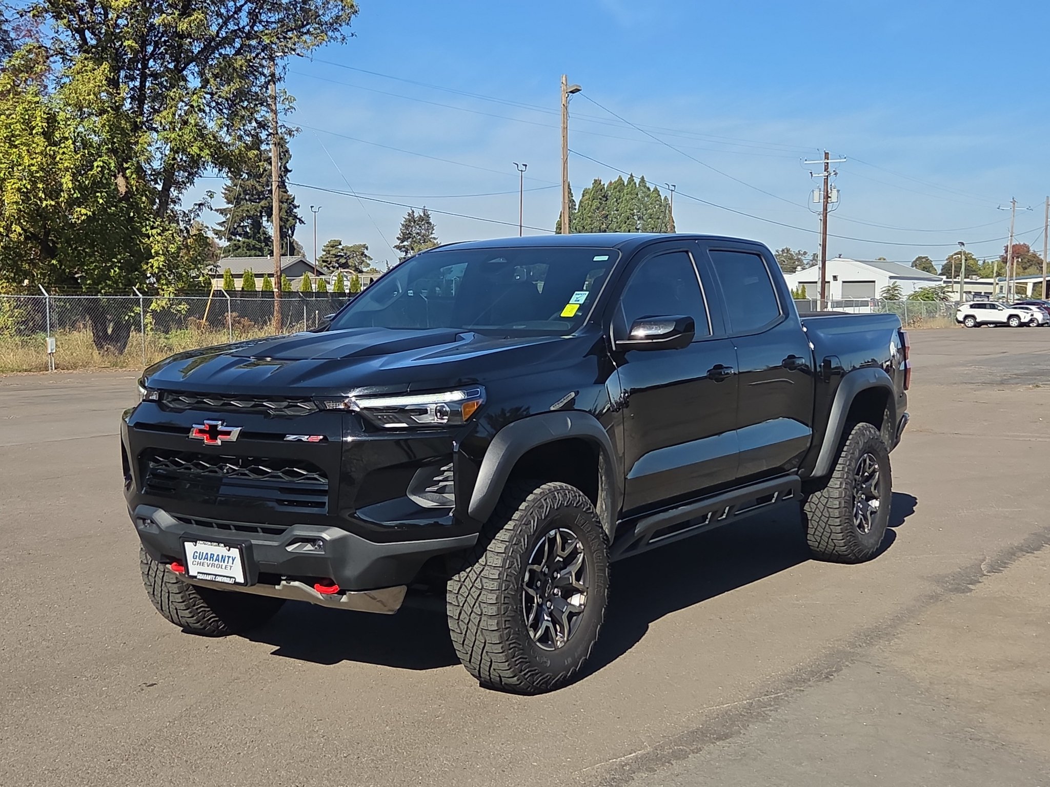 Used 2023 Chevrolet Colorado ZR2 w/ ZR2 Convenience Package III AWD/4WD image 3