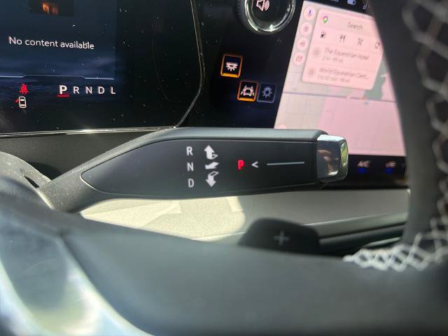 Used 2026 Chevrolet Traverse LT w/ Midnight/Sport Edition FWD image 27