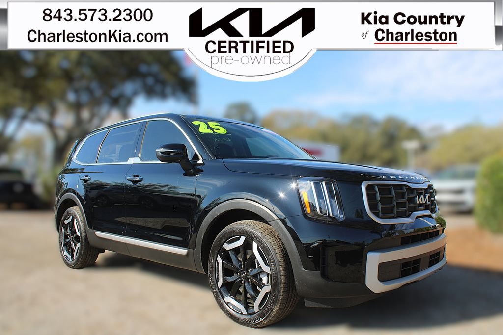 Used 2025 Kia Telluride S image 1