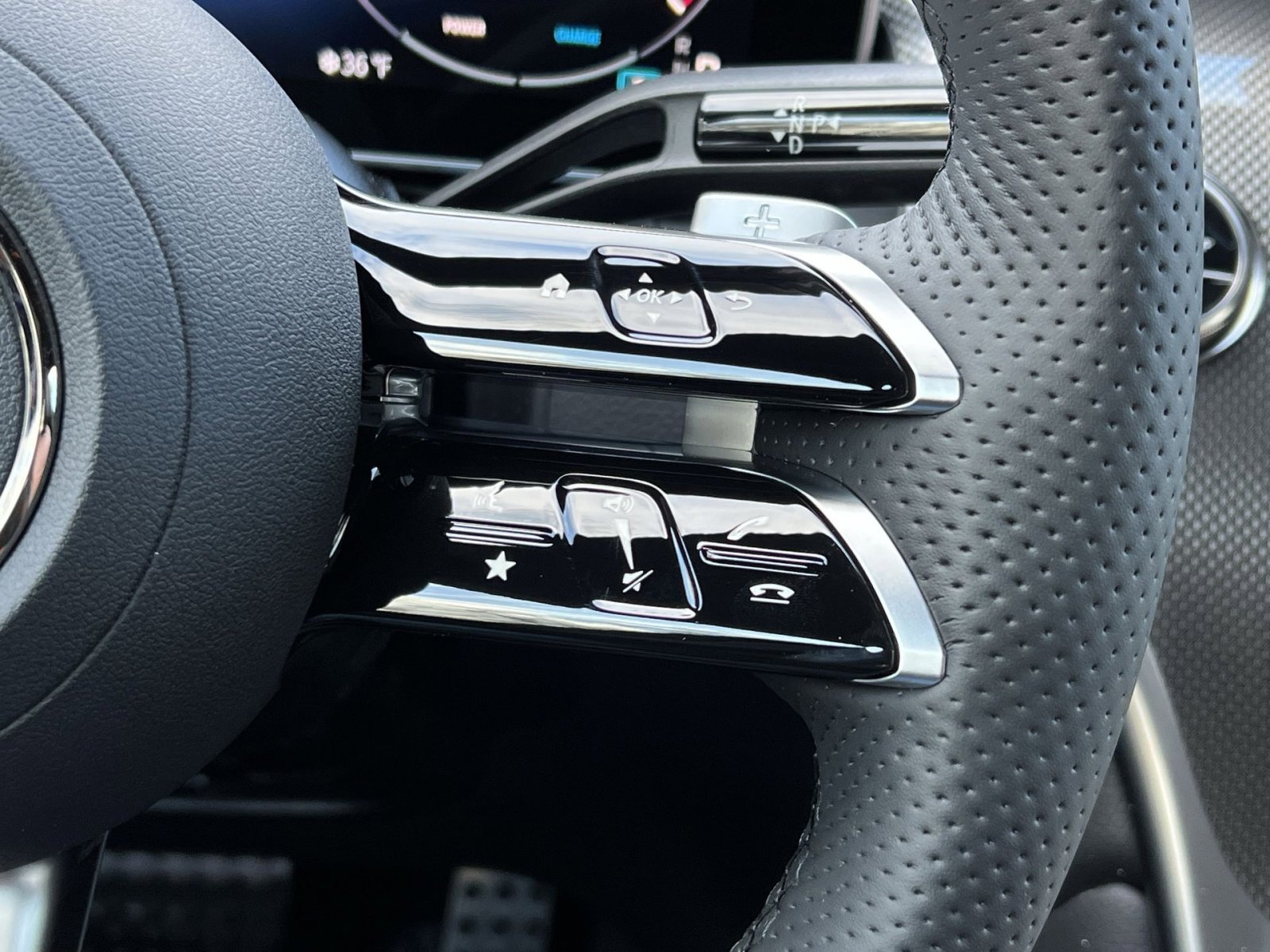 New 2026 Mercedes-Benz GLC 300 4MATIC image 29