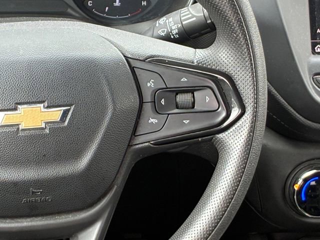 Used 2023 Chevrolet TrailBlazer LT FWD image 23