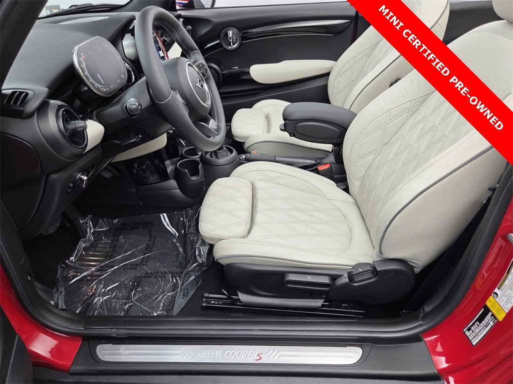 Used 2022 MINI Cooper S w/ Signature Upholstery Package image 22