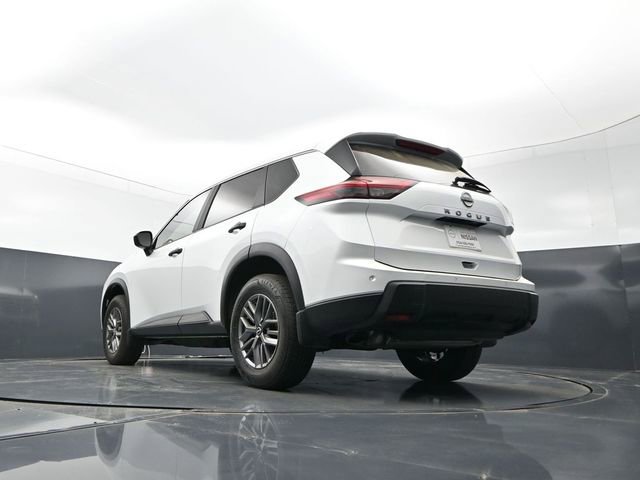 Certified 2025 Nissan Rogue S image 23