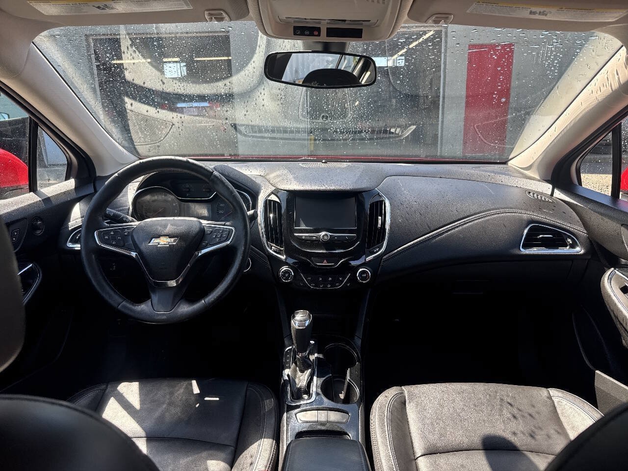 Used 2017 Chevrolet Cruze Premier FWD image 18