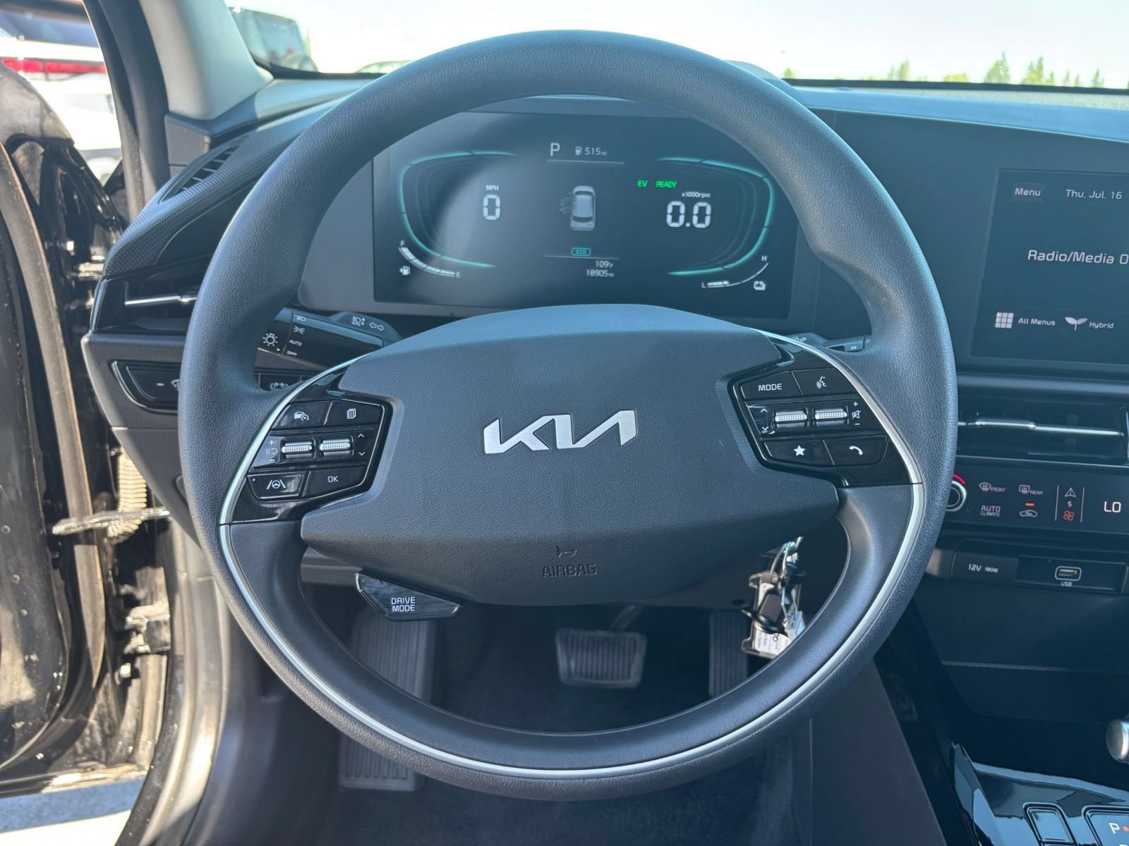 Used 2026 Kia Niro LX FWD image 25