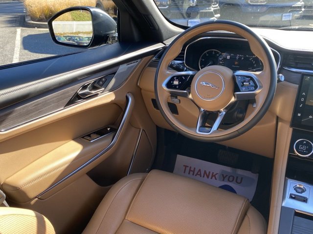 Used 2023 Jaguar F-PACE S image 33
