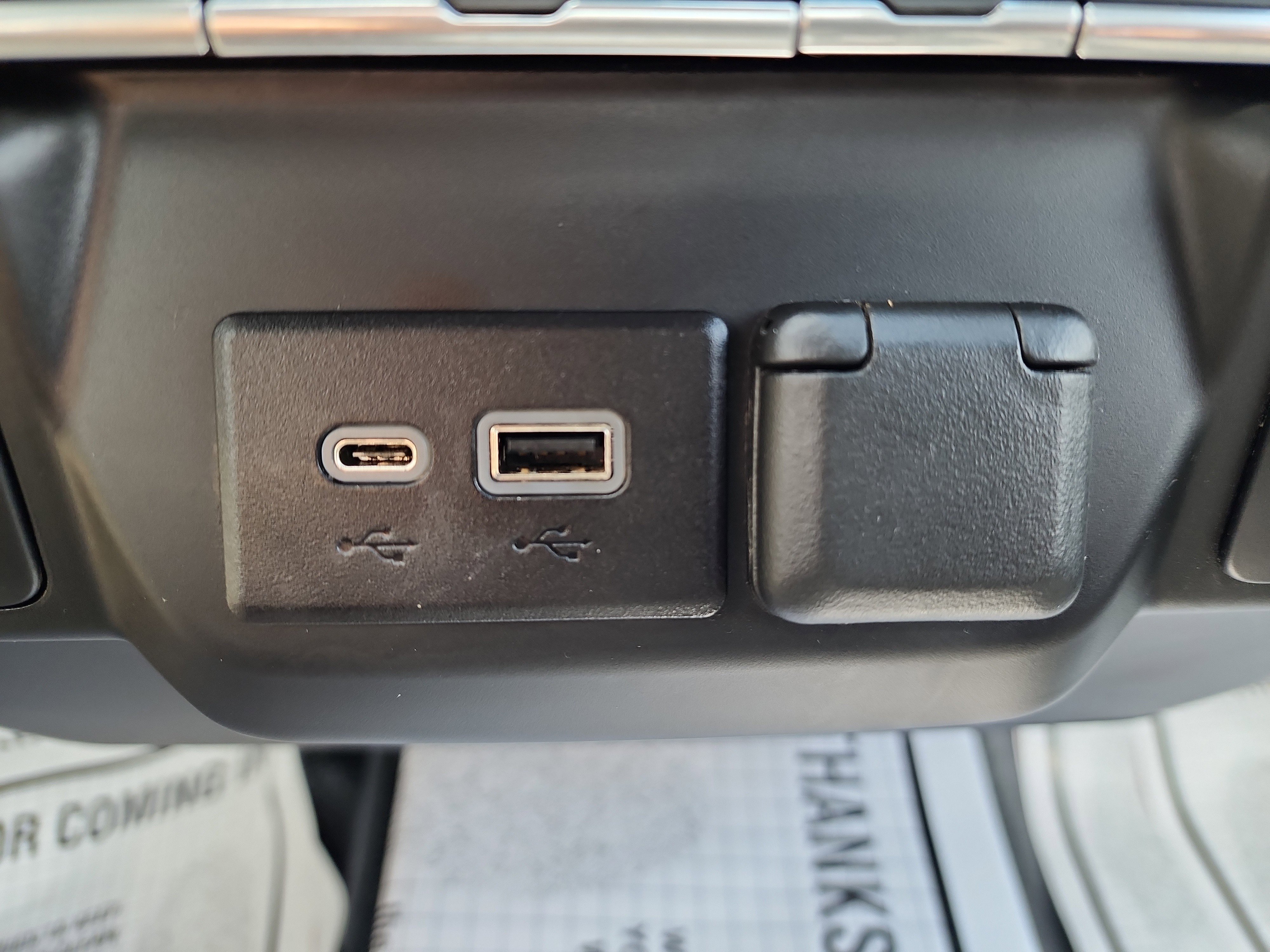Used 2023 GMC Sierra 3500 Pro AWD/4WD image 13