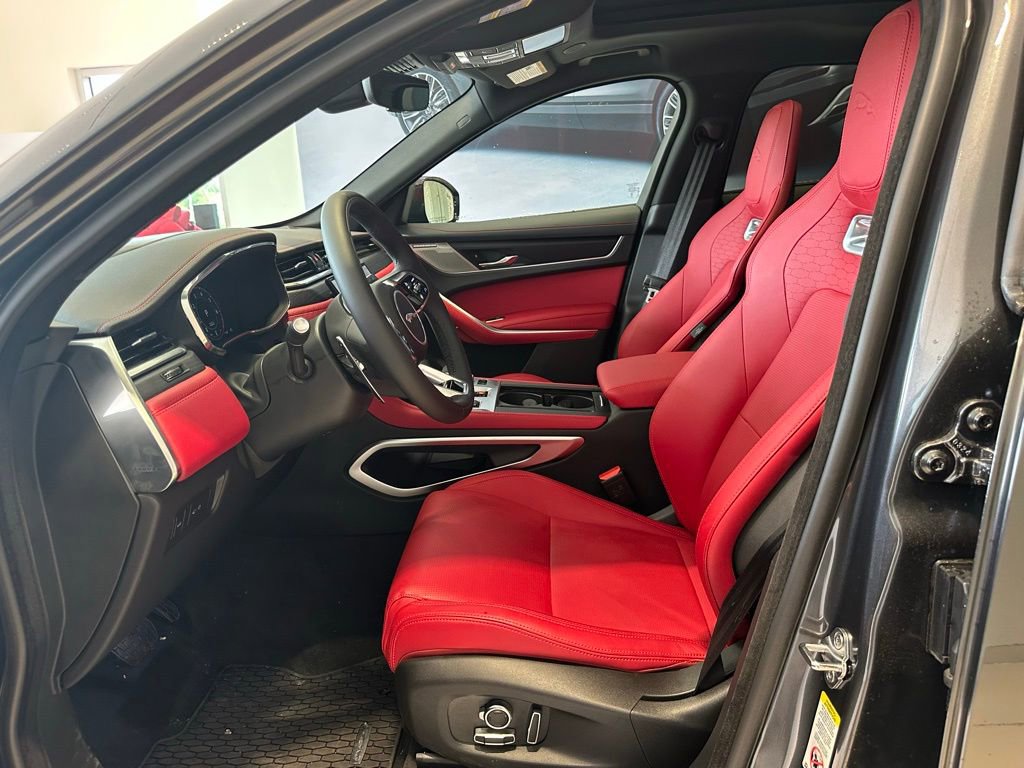 New 2025 Jaguar F-PACE R-Dynamic S image 11