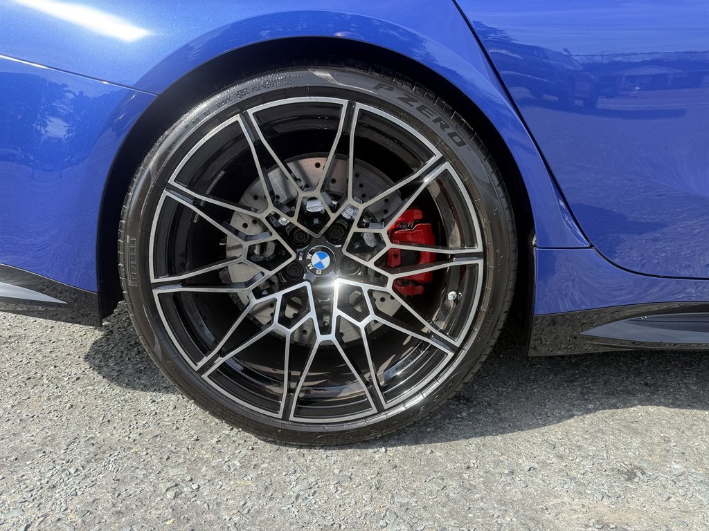 Used 2026 BMW M3 Competition image 9
