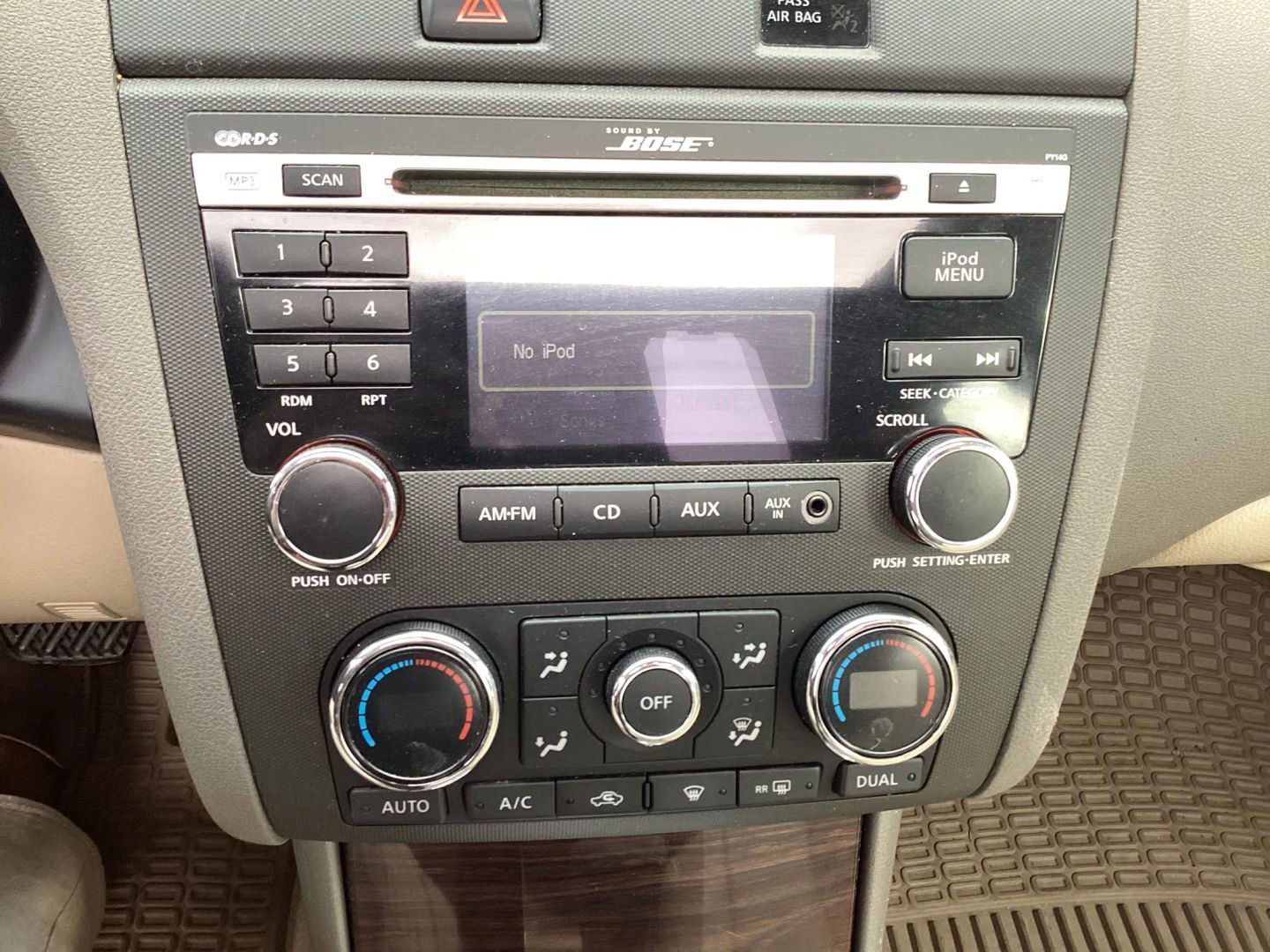 Used 2011 Nissan Altima 3.5 SR w/ 3.5SR Premium Pkg FWD image 21