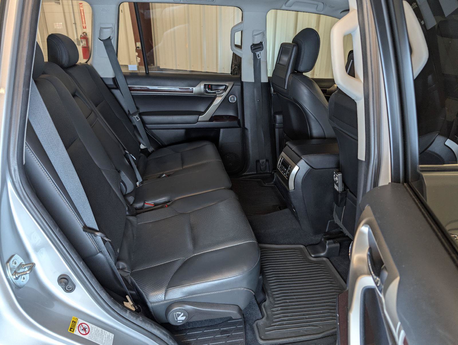 Used 2019 Lexus GX 460 Luxury AWD/4WD image 42
