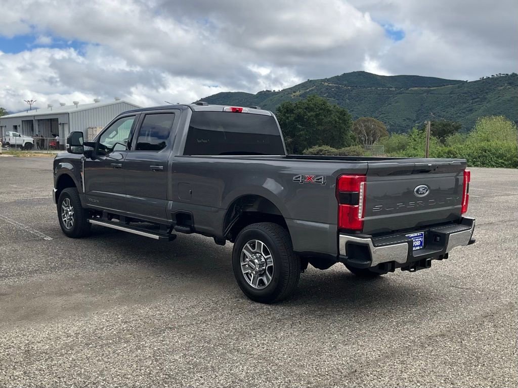 Used 2026 Ford F350 Lariat image 4