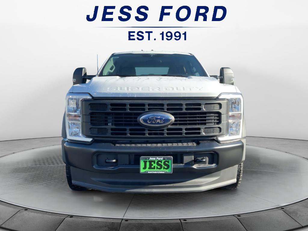 New 2026 Ford F550 4x4 Crew Cab image 8