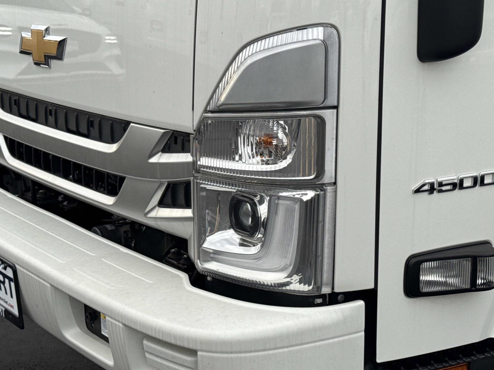 New 2025 Chevrolet Low Cab Forward image 12