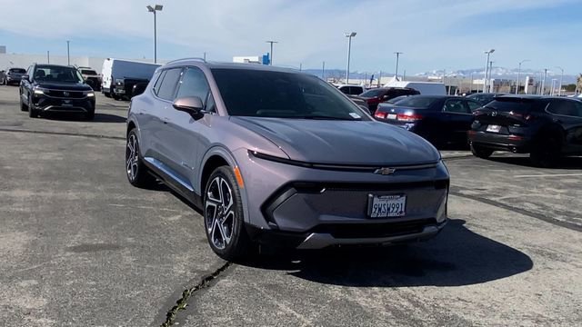 Certified 2026 Chevrolet Equinox EV LT w/ Convenience Package II image 2