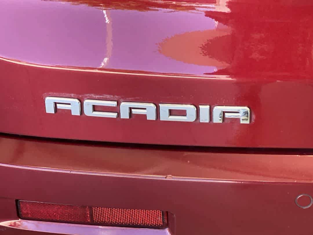 Used 2019 GMC Acadia Denali w/ Technology Package AWD/4WD image 11