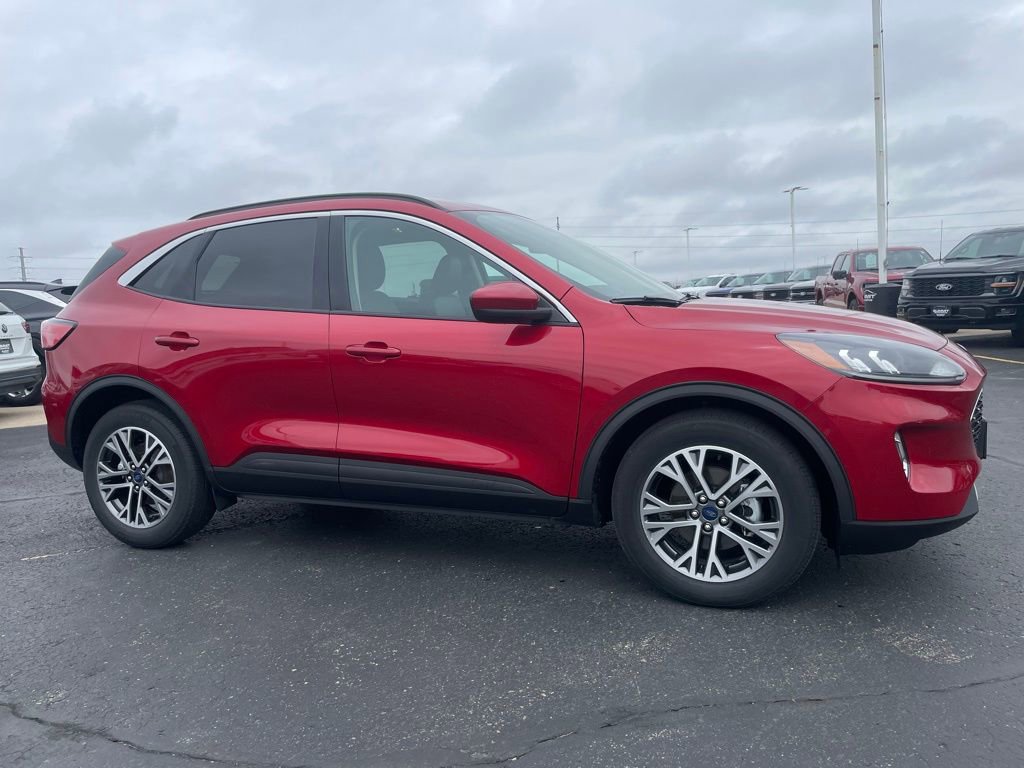 Used 2020 Ford Escape SEL AWD/4WD image 2