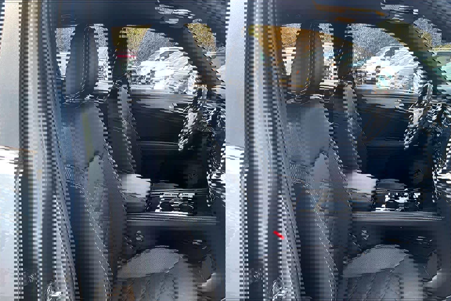 Used 2025 Volkswagen Atlas Cross Sport SE image 8