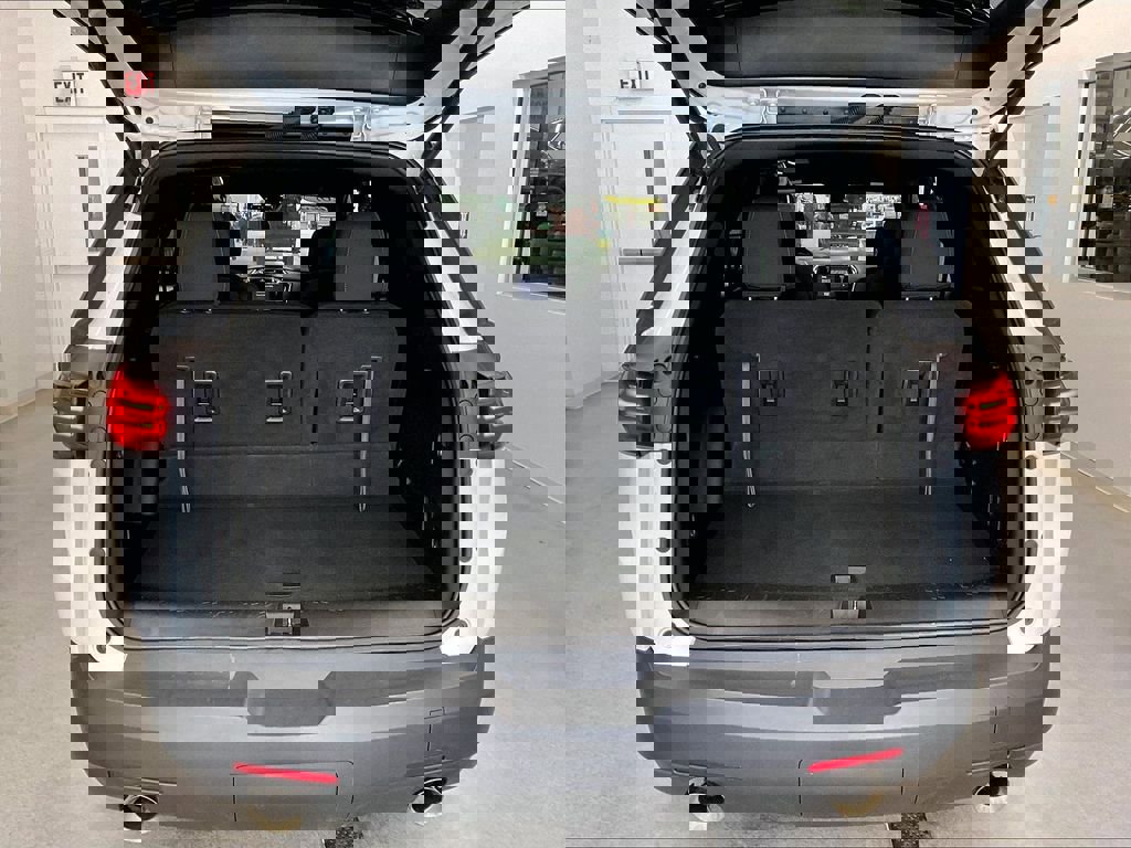 Used 2023 Chevrolet Traverse LT AWD/4WD image 36