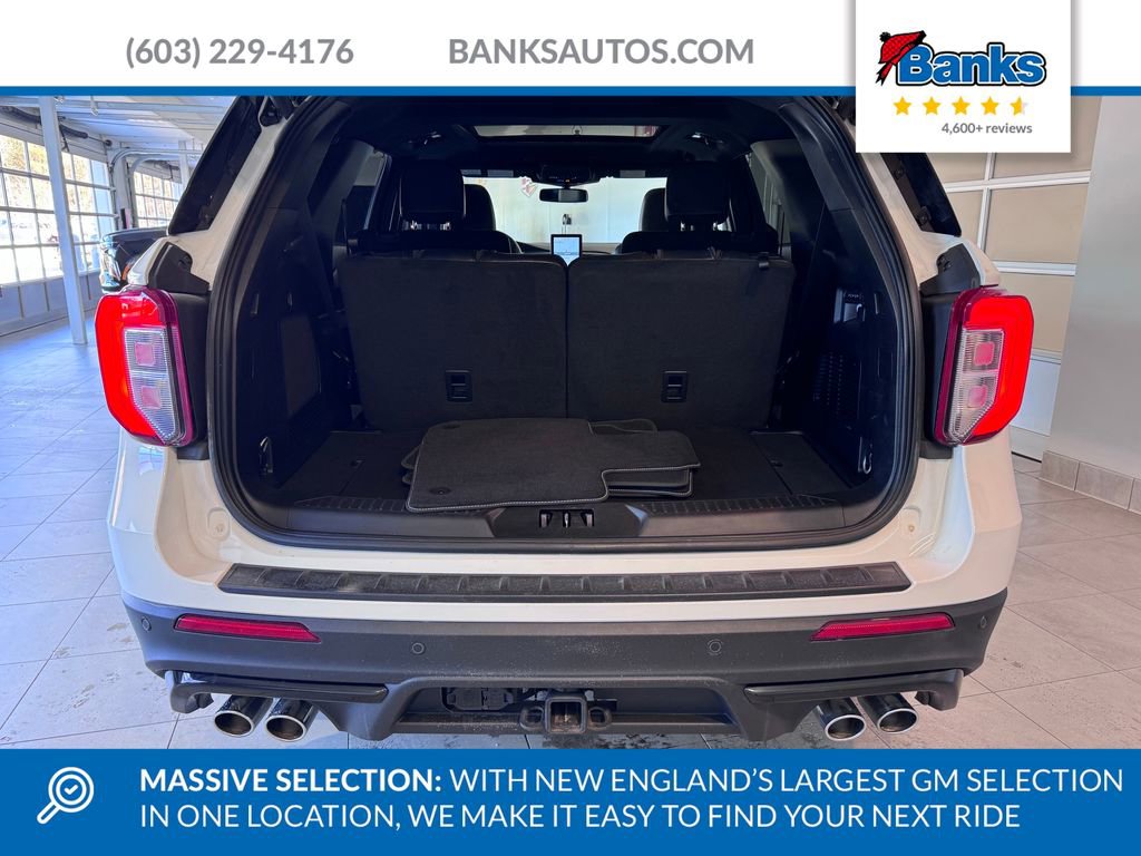 Used 2023 Ford Explorer ST w/ Equipment Group 401A image 7