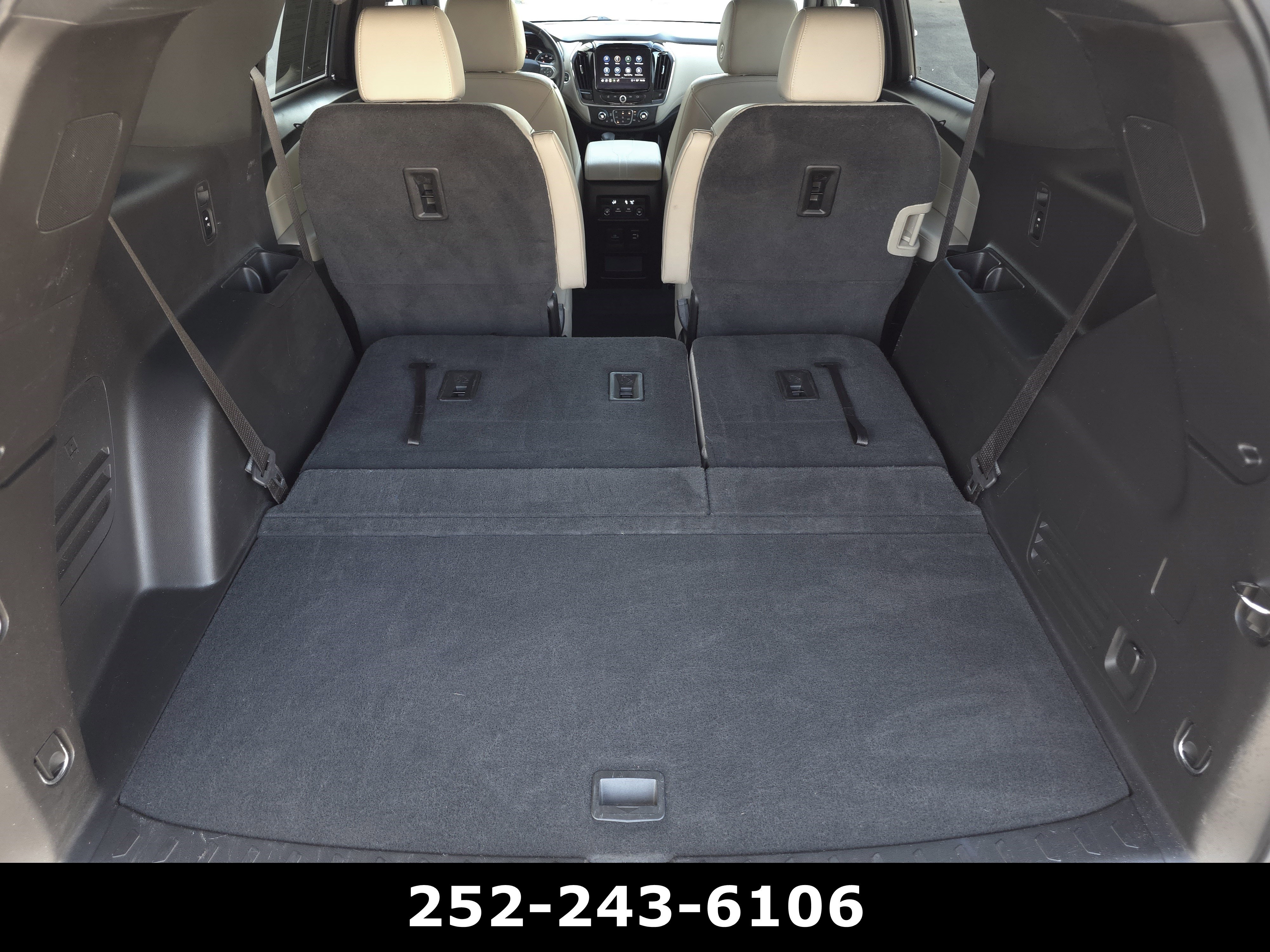 Used 2023 Chevrolet Traverse LT w/ LT Premium Package image 36