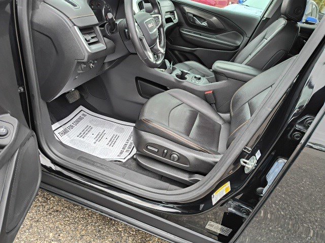 Used 2020 GMC Terrain SLT w/ Preferred Package image 11