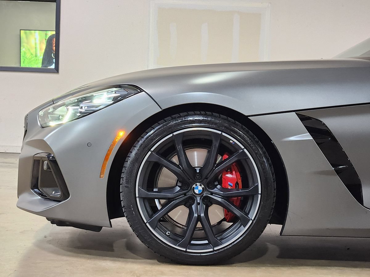 Used 2023 BMW Z4 M40i w/ Premium Package RWD image 5
