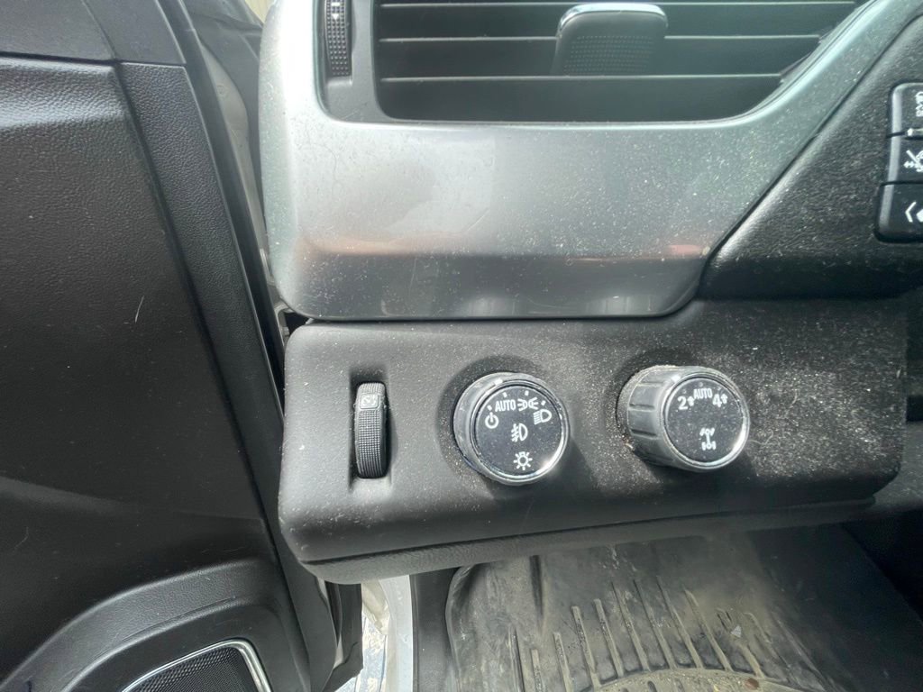 Used 2017 Chevrolet Tahoe Premier AWD/4WD image 10