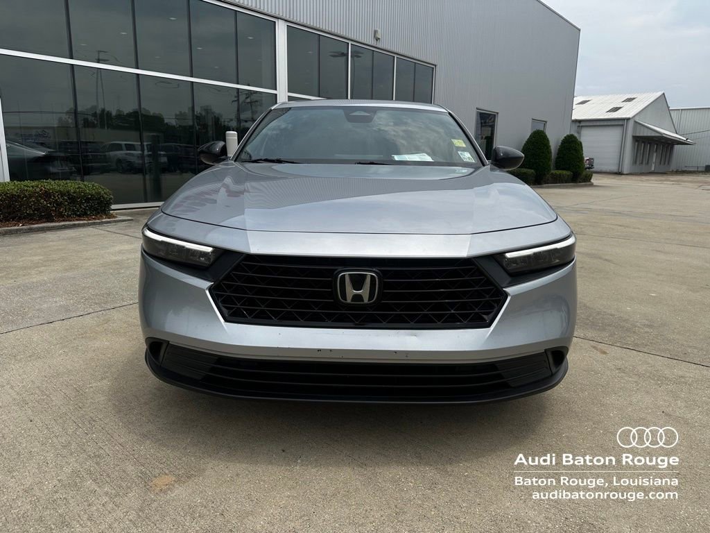 Used 2023 Honda Accord Sport image 2