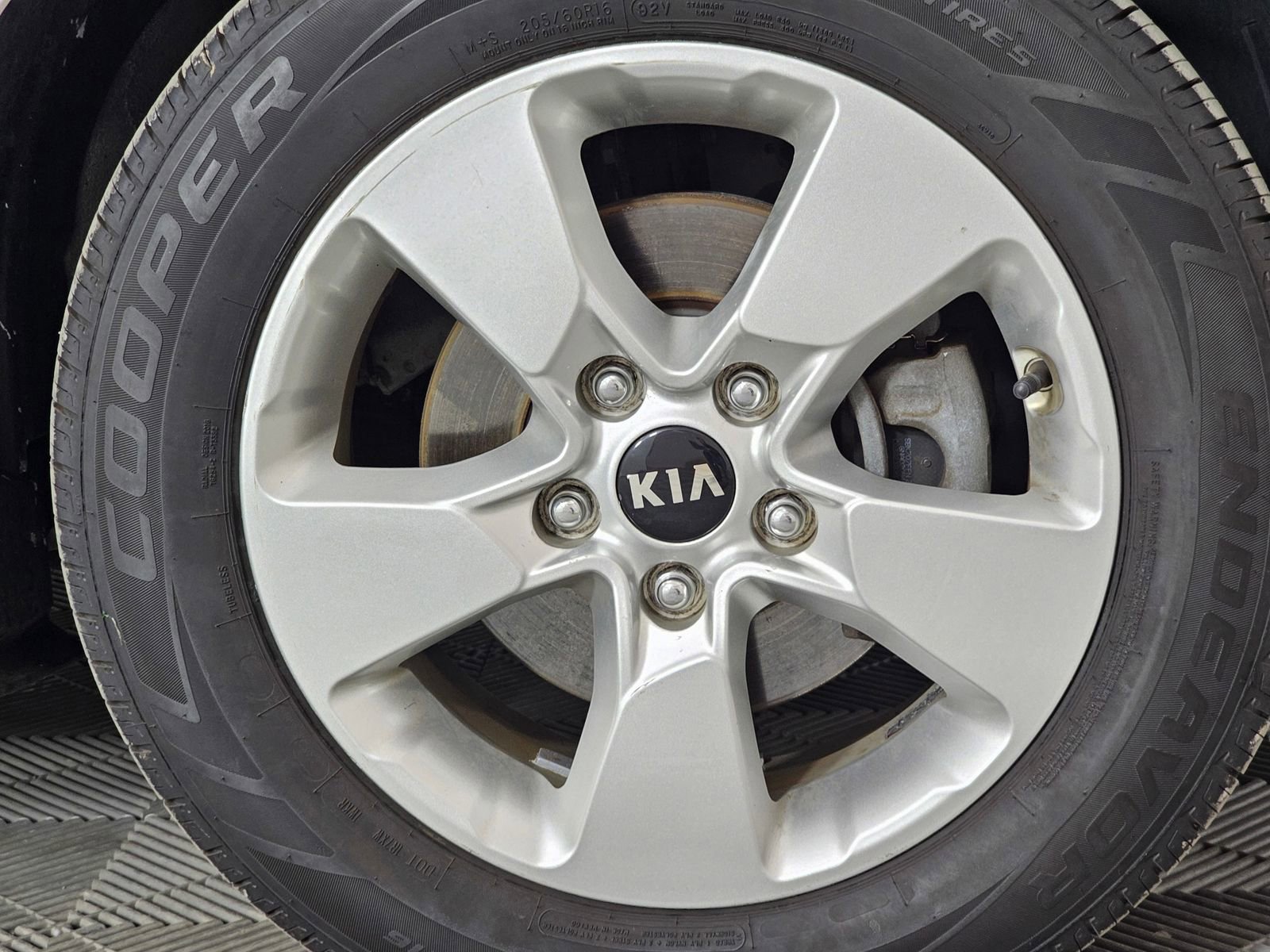 Used 2018 Kia Soul w/ Convenience Package FWD image 8